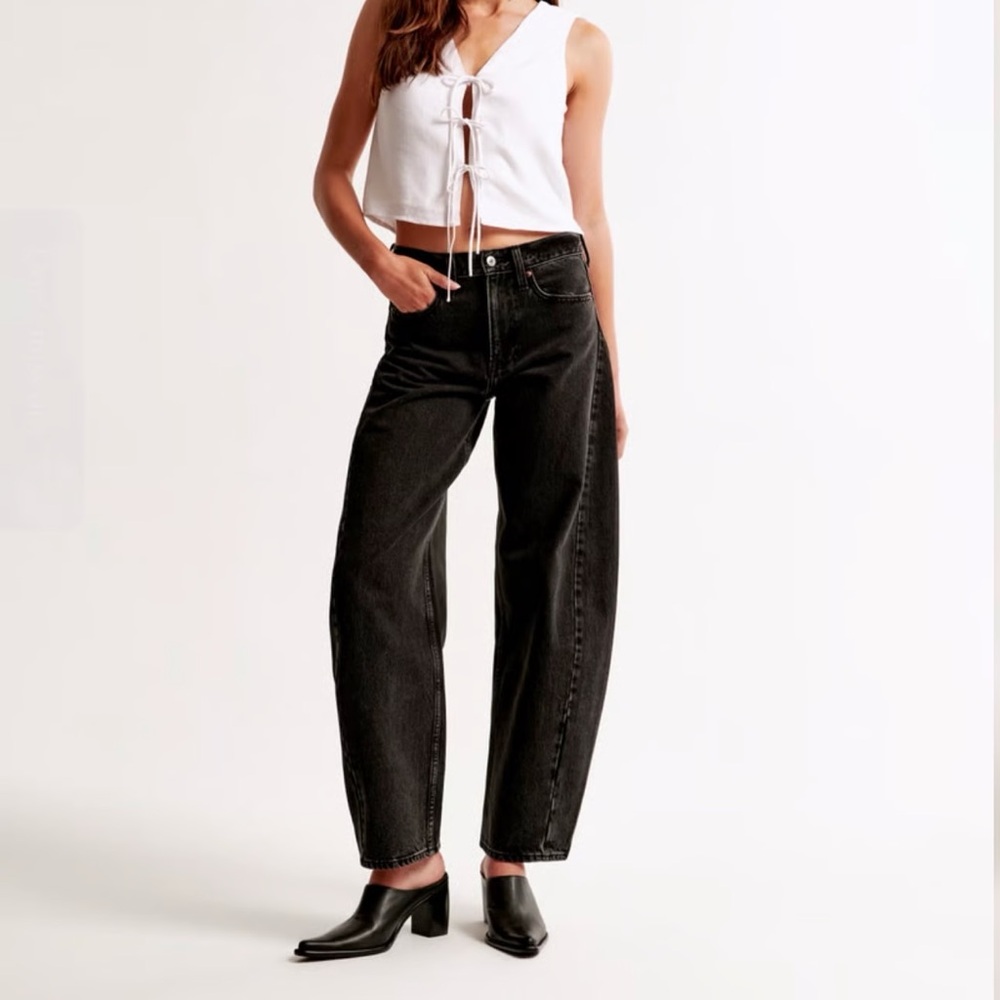 Abercrombie The Barrel Jean Curve Love Black 27/4 R